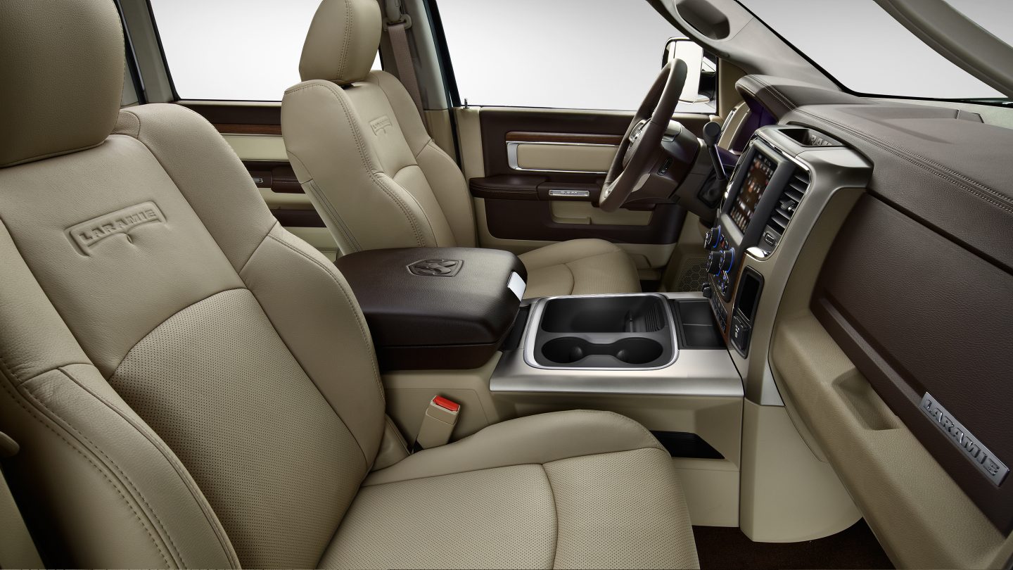 2017 Ram 3500 Interior Front